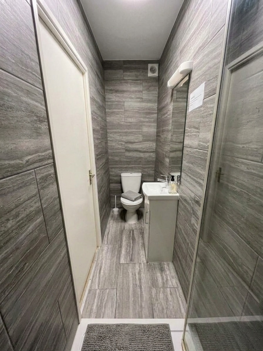 Flat C1, 90 Finborough Road, London photo 4