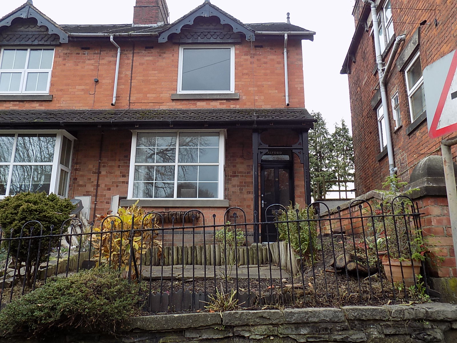 2-bed house on 10, Dovehouse Green, Ashbourne, £169,000
