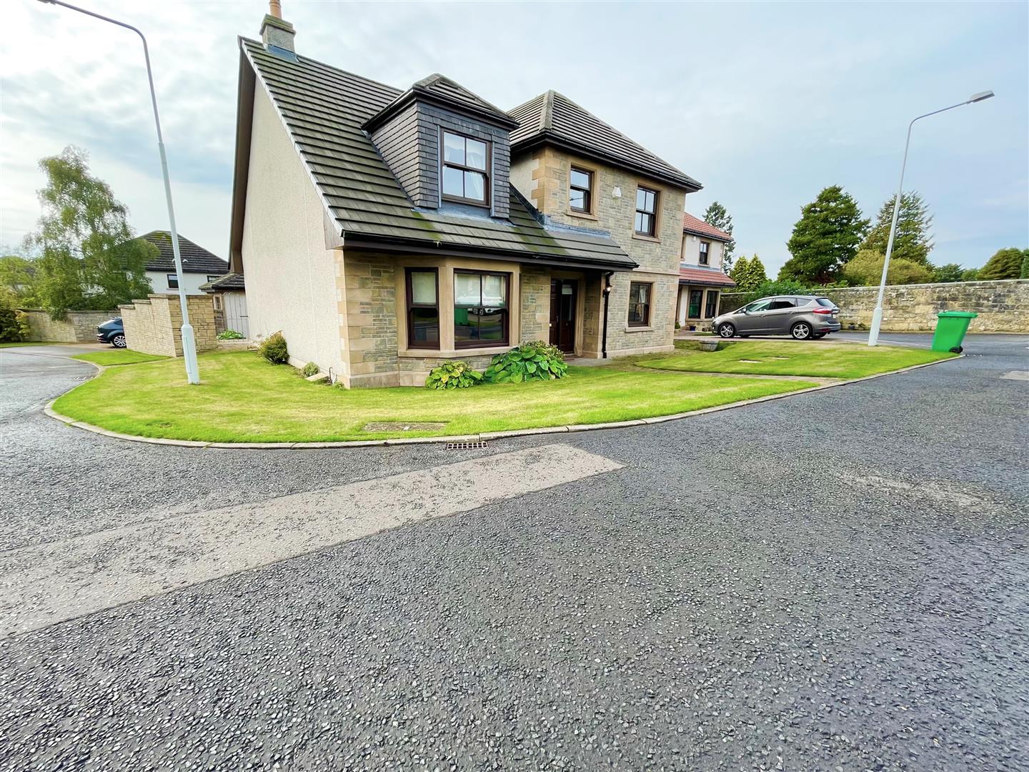 Photos of 11, Muir Gardens, St Andrews KY16 62526033 PrimeLocation