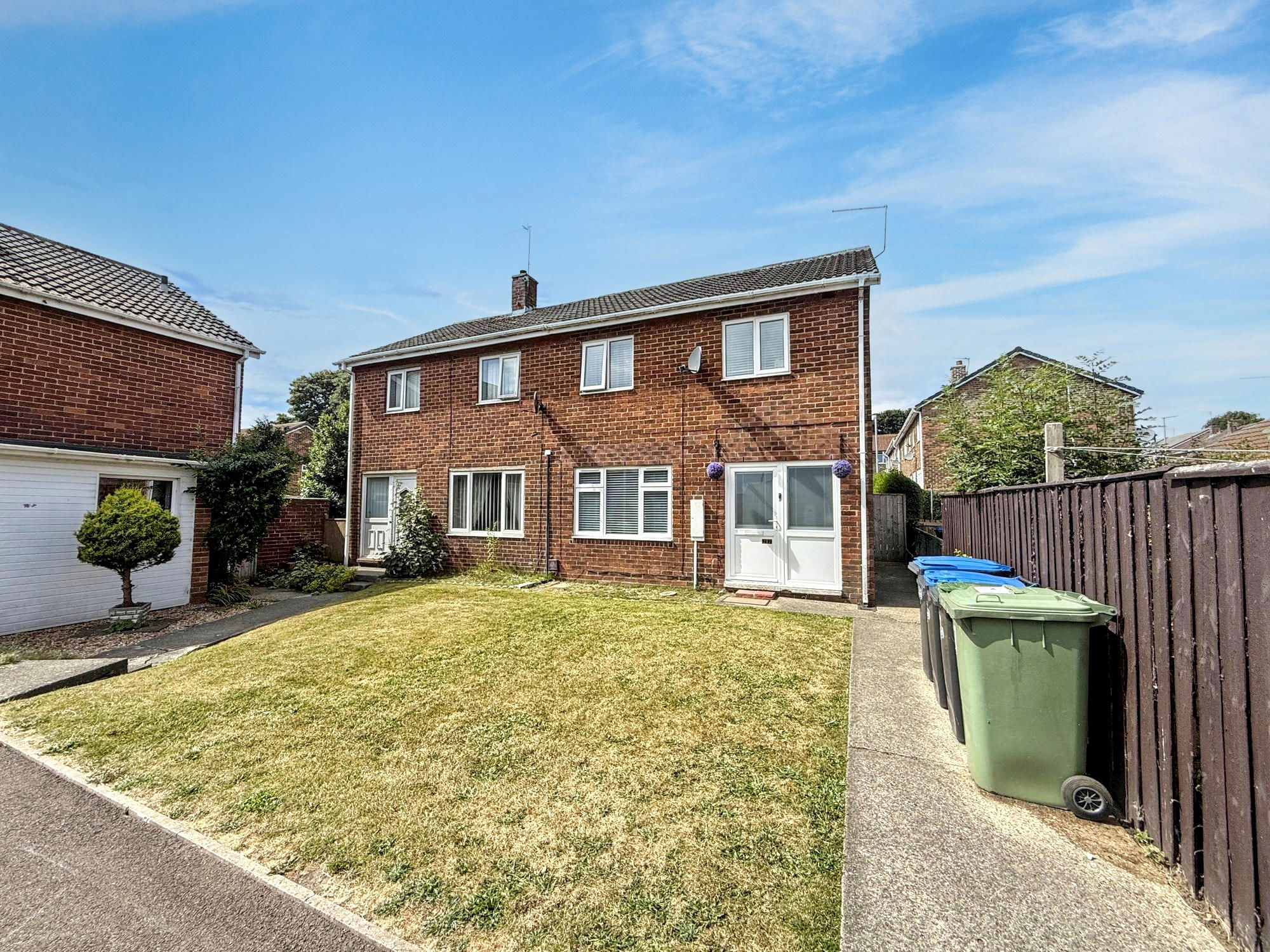 27, Buckingham Road, Peterlee photo 2