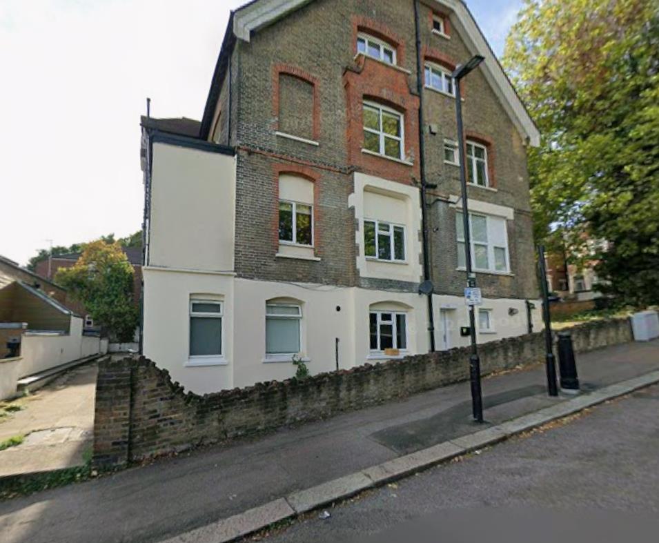 14 & A Half, Mount View Road, London photo 2