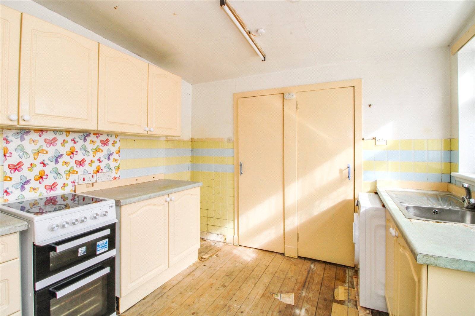 Photos of Broomieknowe, Leven KY8 64362628 PrimeLocation