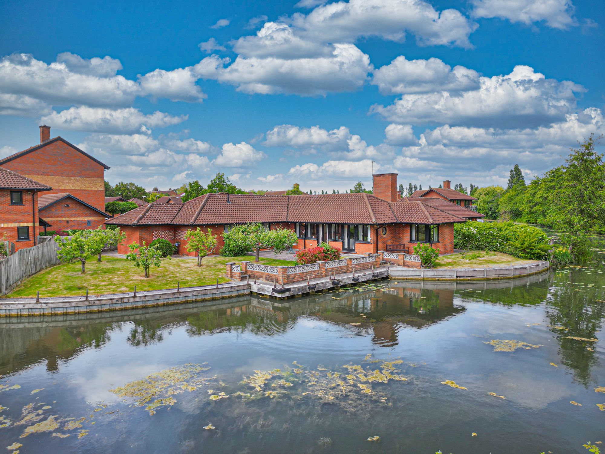 9 Skeats Wharf, Milton Keynes photo 2