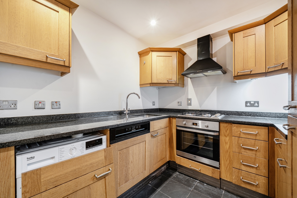 12, Kingsley Mews, London photo 4