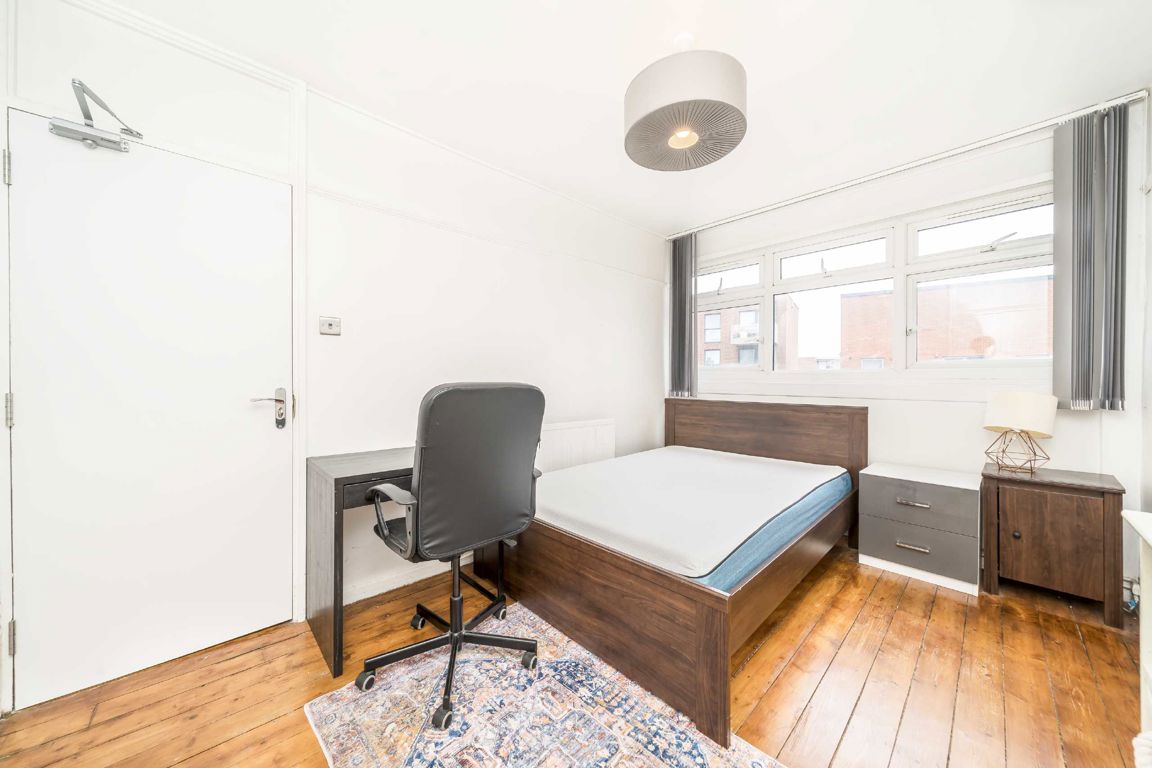 79, Brisbane Street, London photo 3