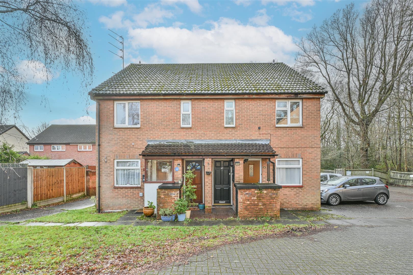 1-bed flat on 45, Abenberg Way, Brentwood, £219,995