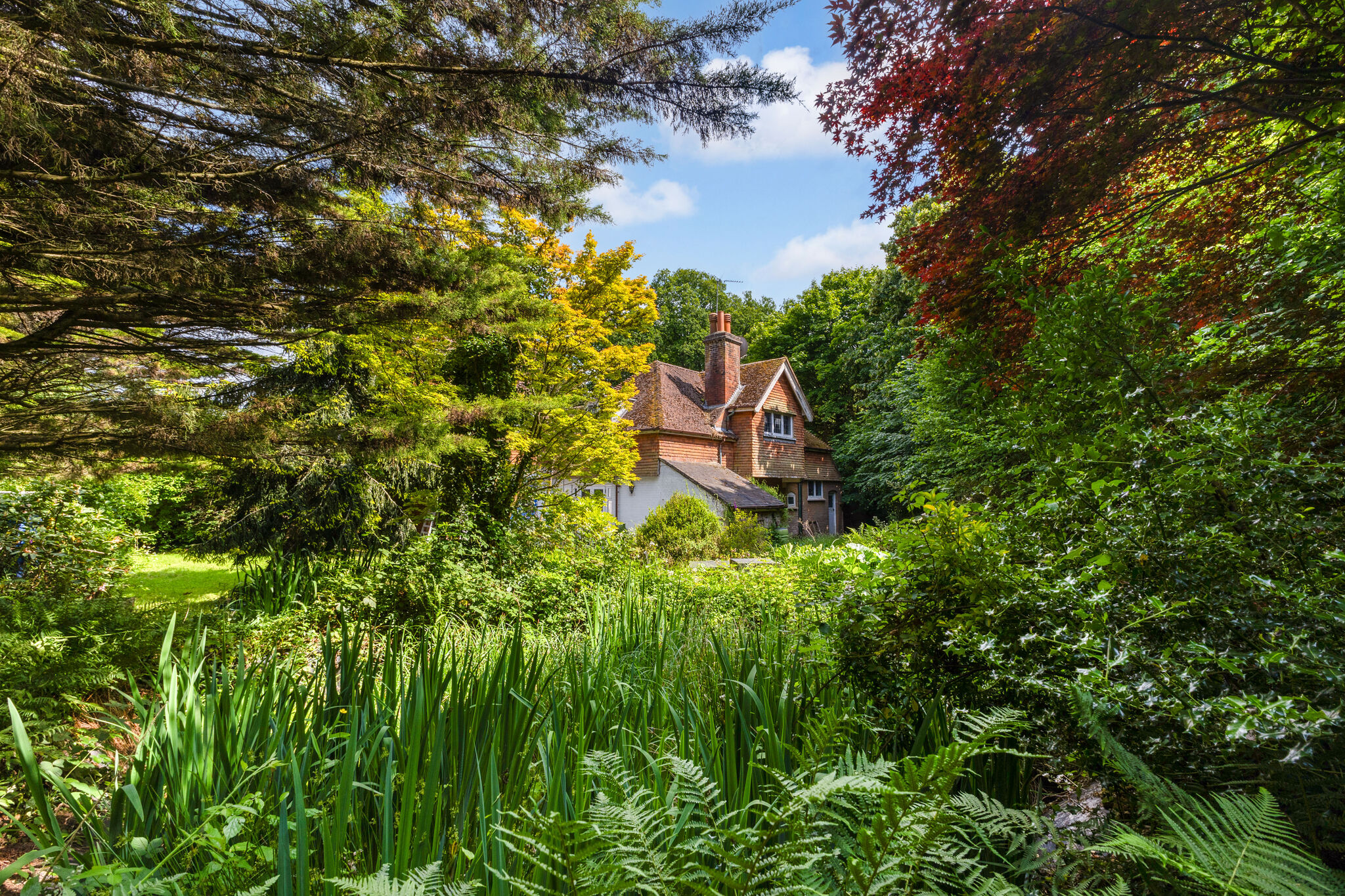 4 bedroom detached house for sale 0