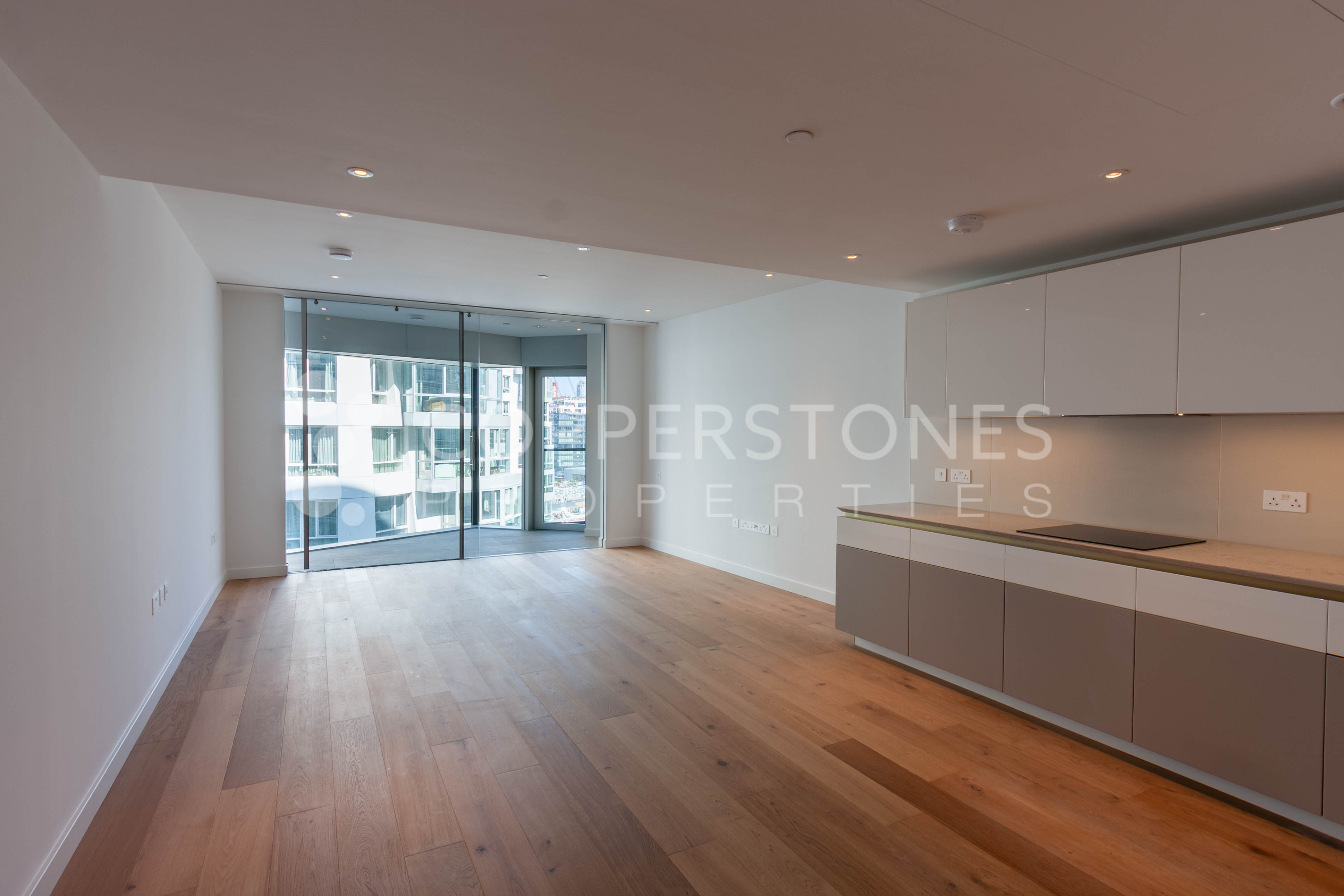 2 bedroom flat for sale 0
