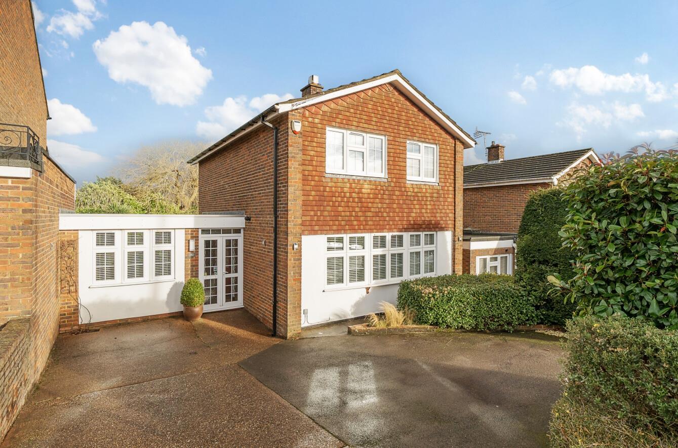 6 bedroom end terrace house for sale in London