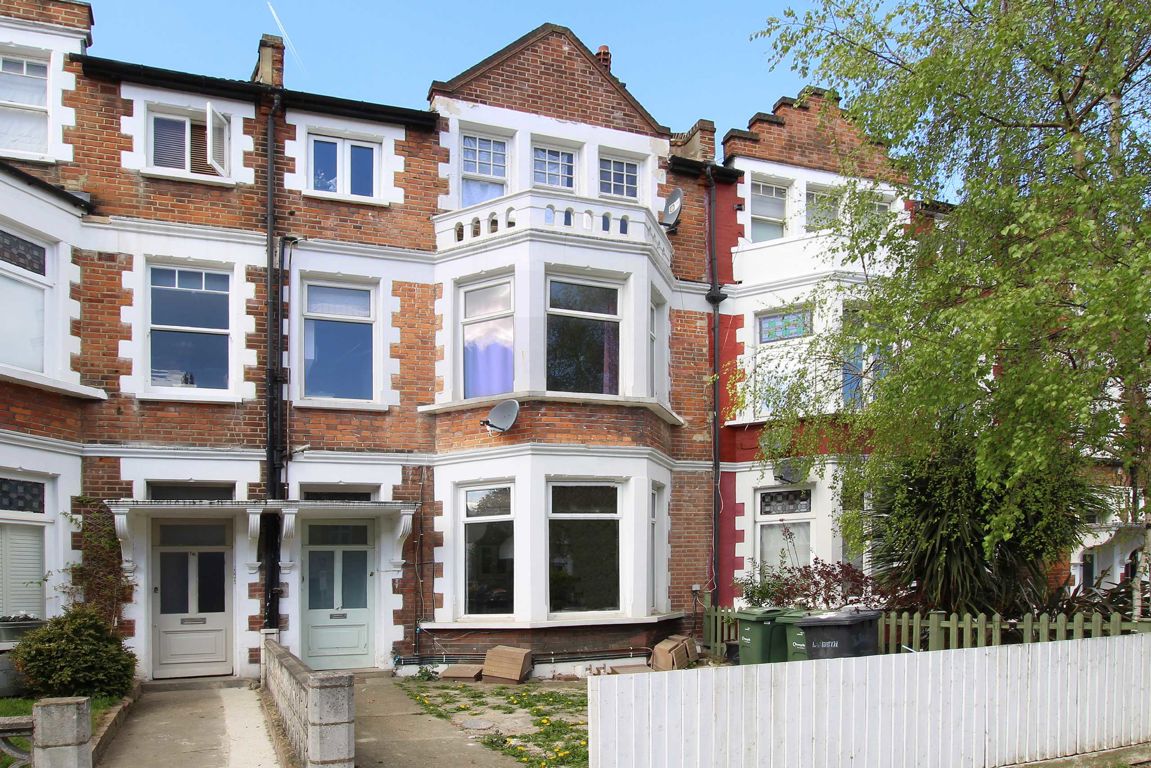 Flat 1, 66, Salford Road, London photo 2