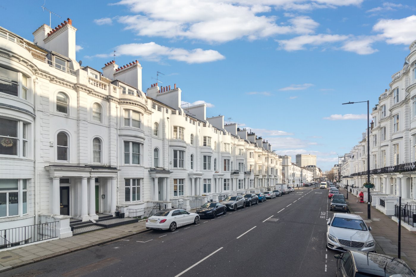 2 bedroom flat for sale 0
