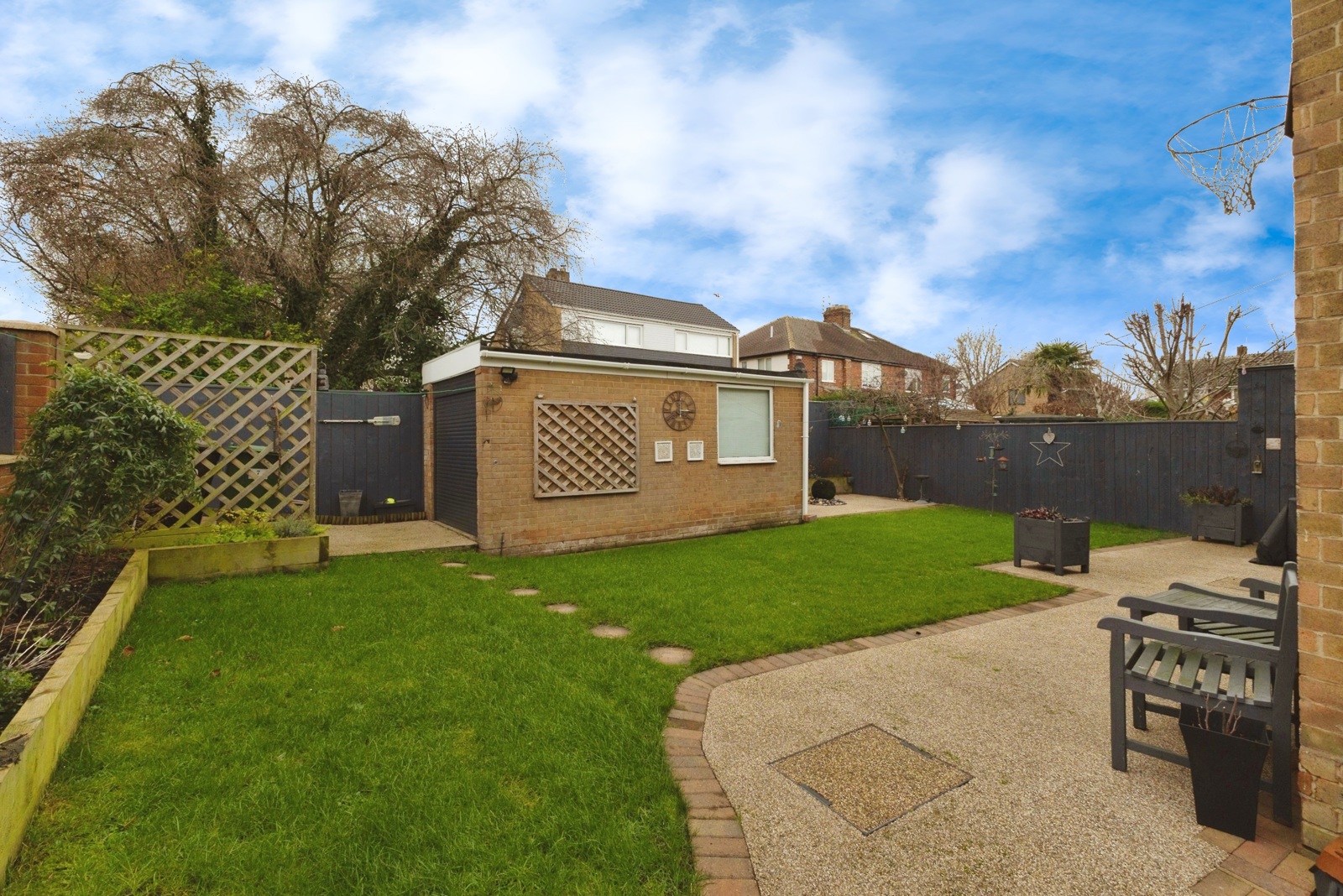 7, Burnside Grove, Durham photo 4