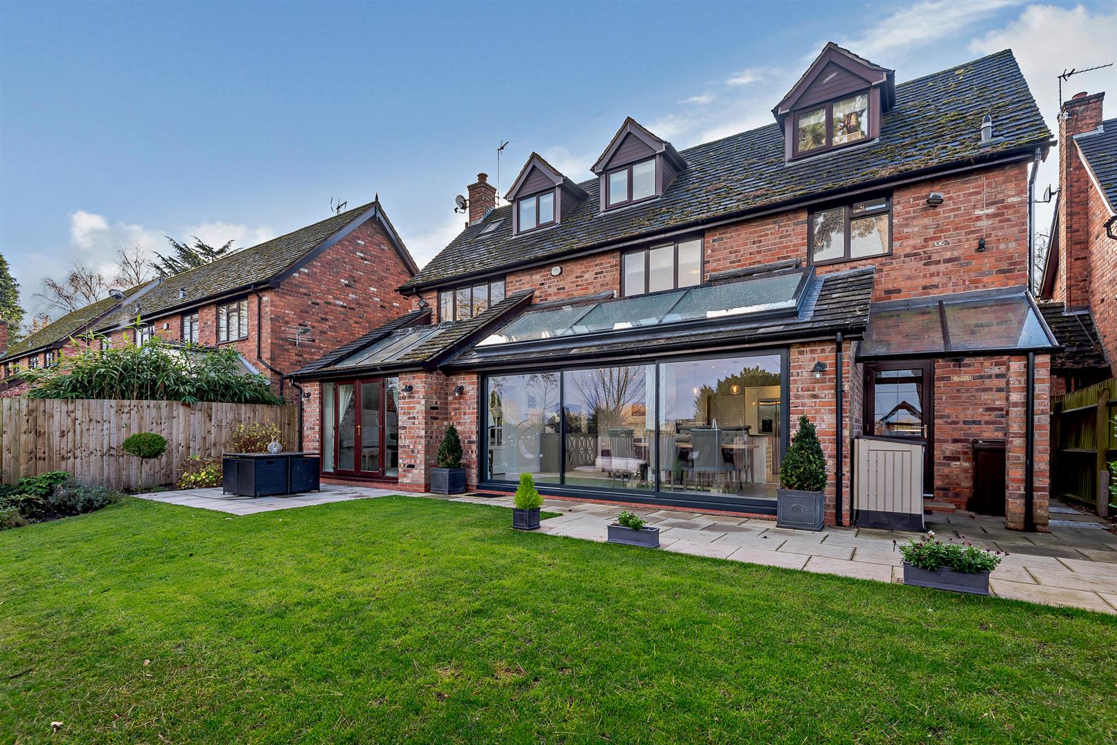 Photos of Keepers Gate Close, Sutton Coldfield B74 57112205