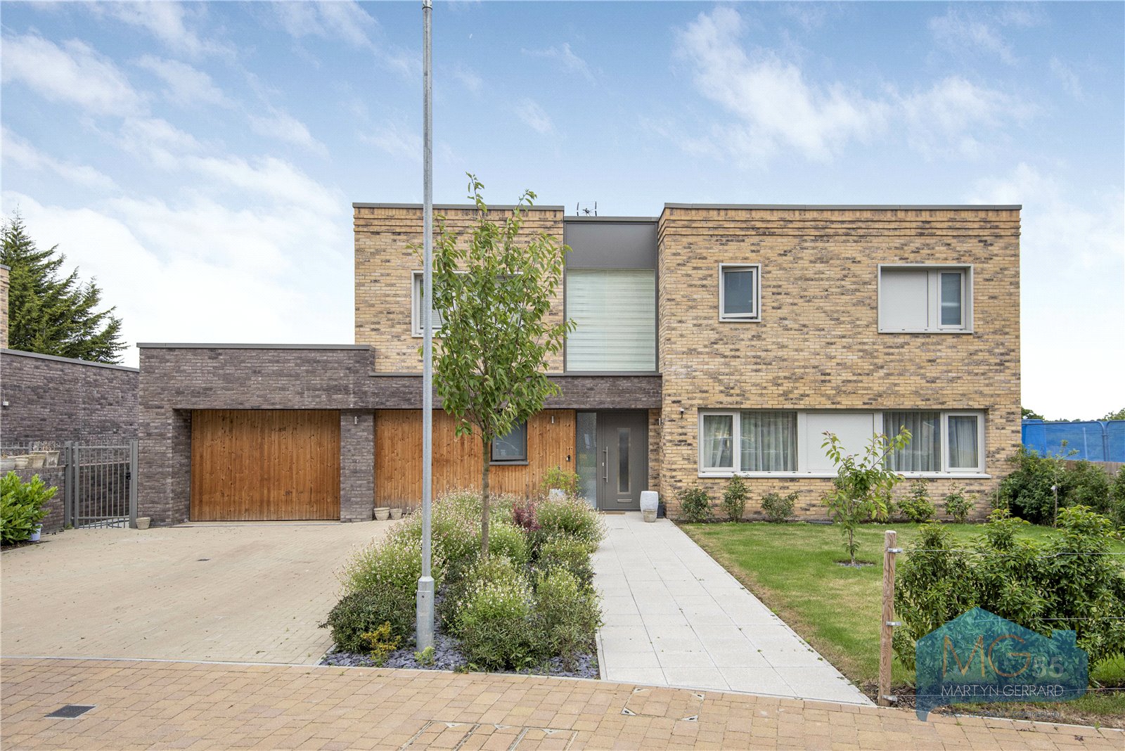 Photos of Cornforth Lane, Mill Hill Village, London NW7 61940147