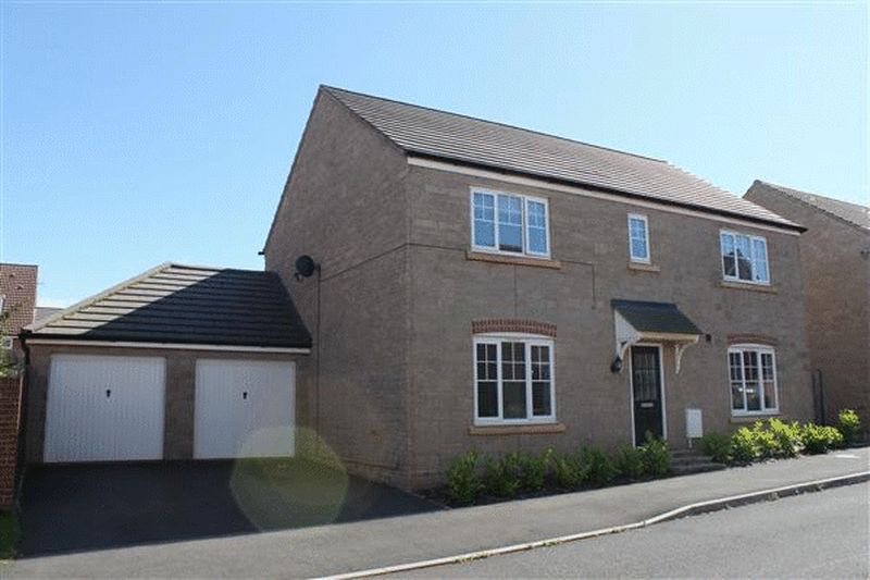 4 bed Detached House
