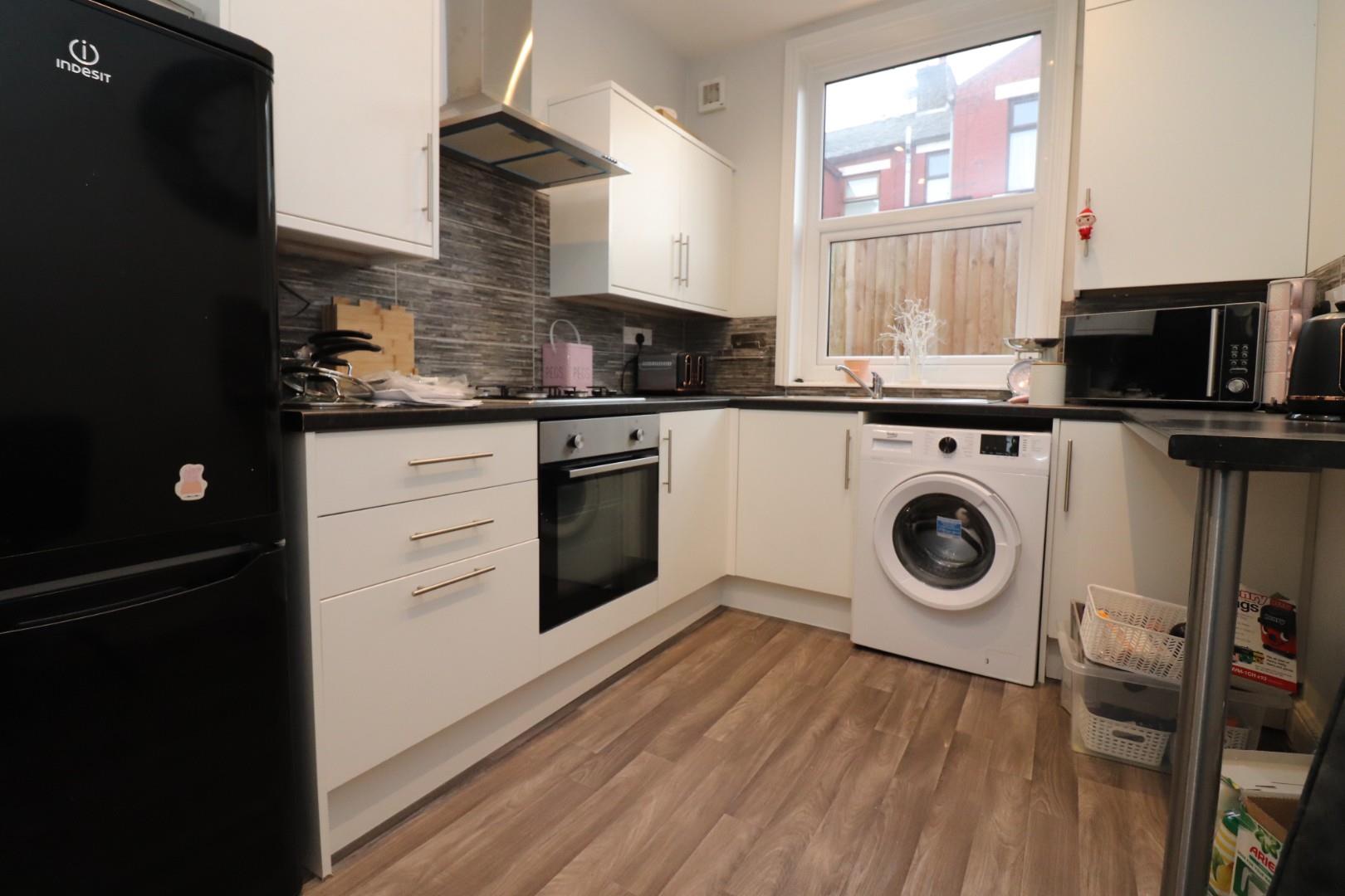39, Portland Street, Darwen photo 5