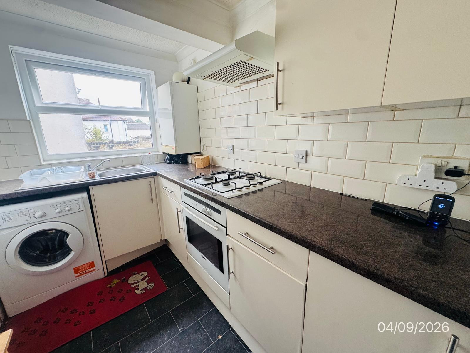 Flat 3, 28 Margery Park Road, London photo 4