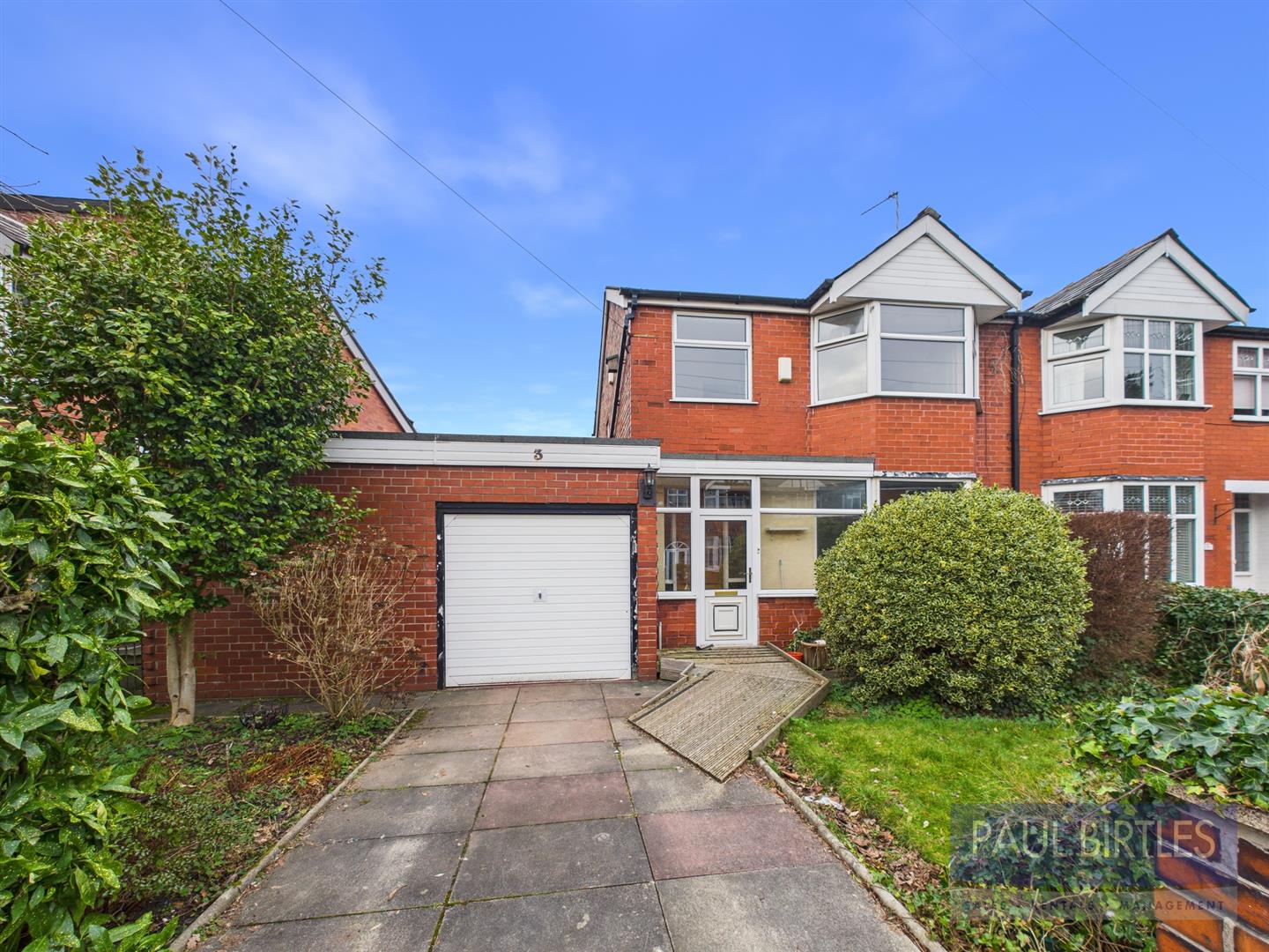 3 Beechwood Avenue, Urmston, Manchester, M41 8UG - listing photo
