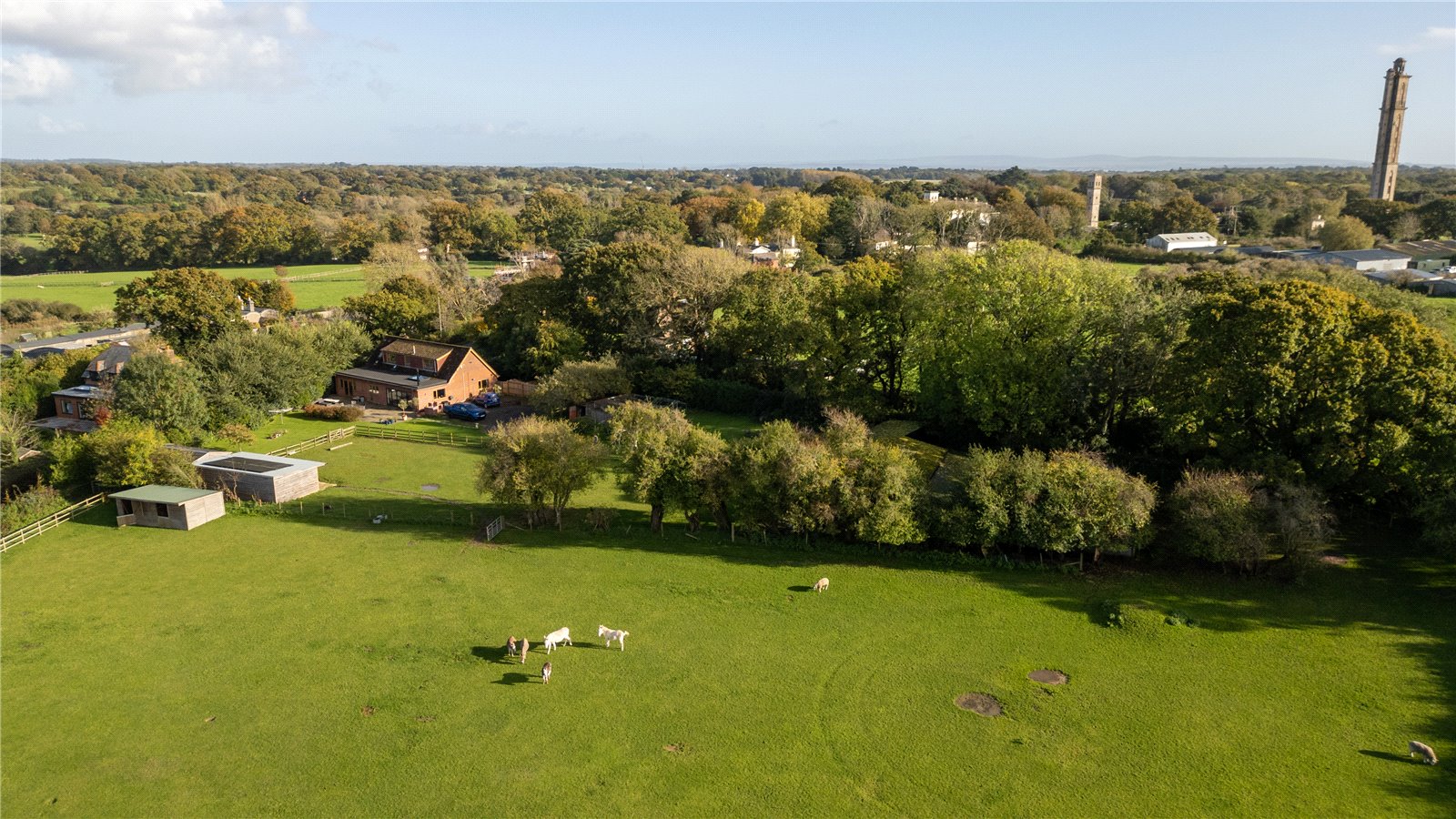 4 bedroom equestrian property for sale 0