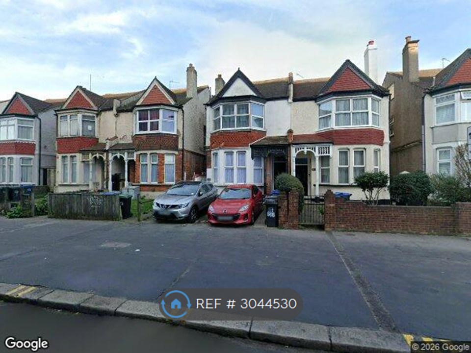 Brighton Road, Purley photo 2