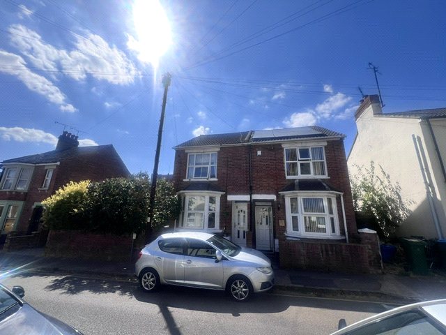 36, Eastern Street, Aylesbury photo 2