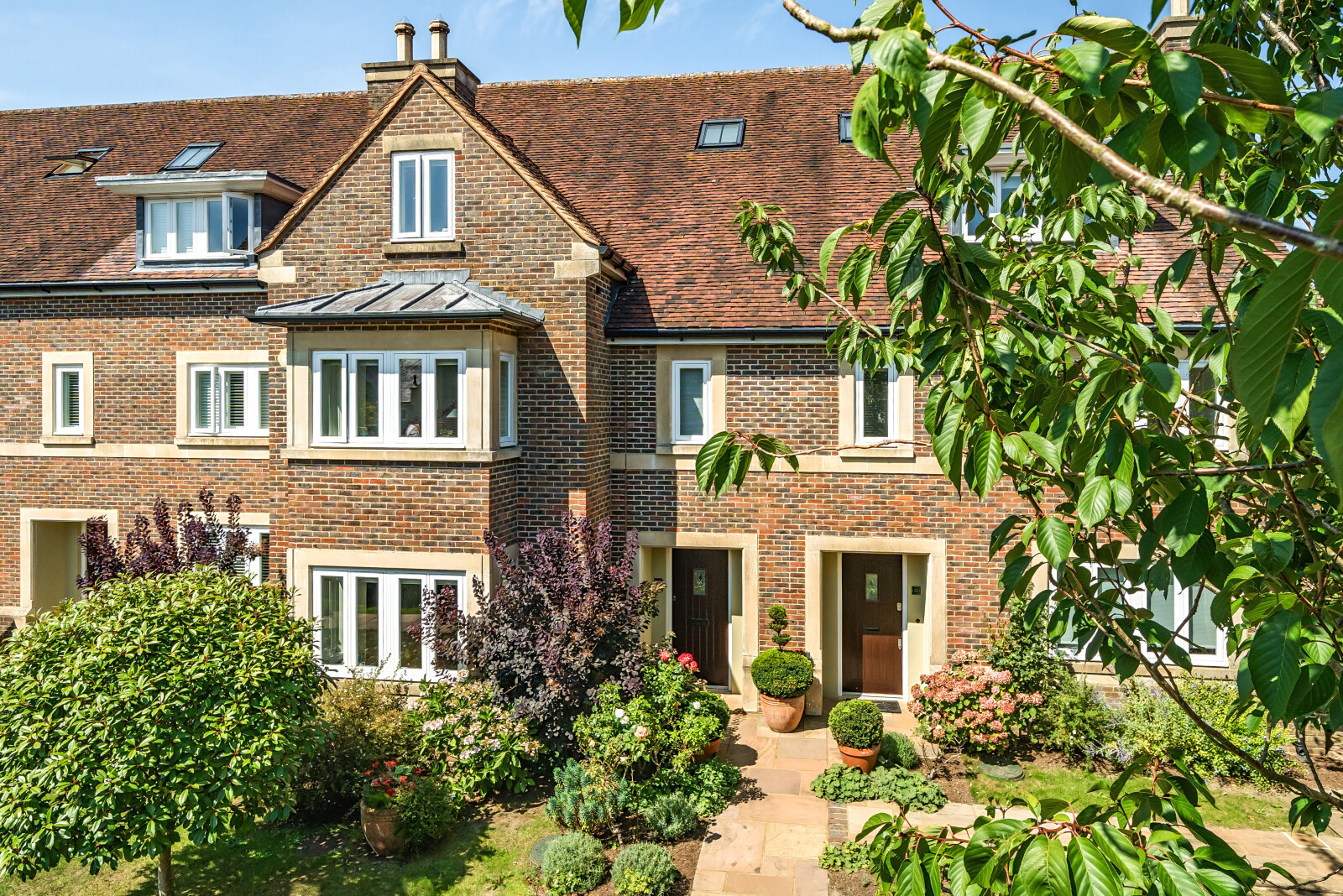 4 bedroom town house for sale 0