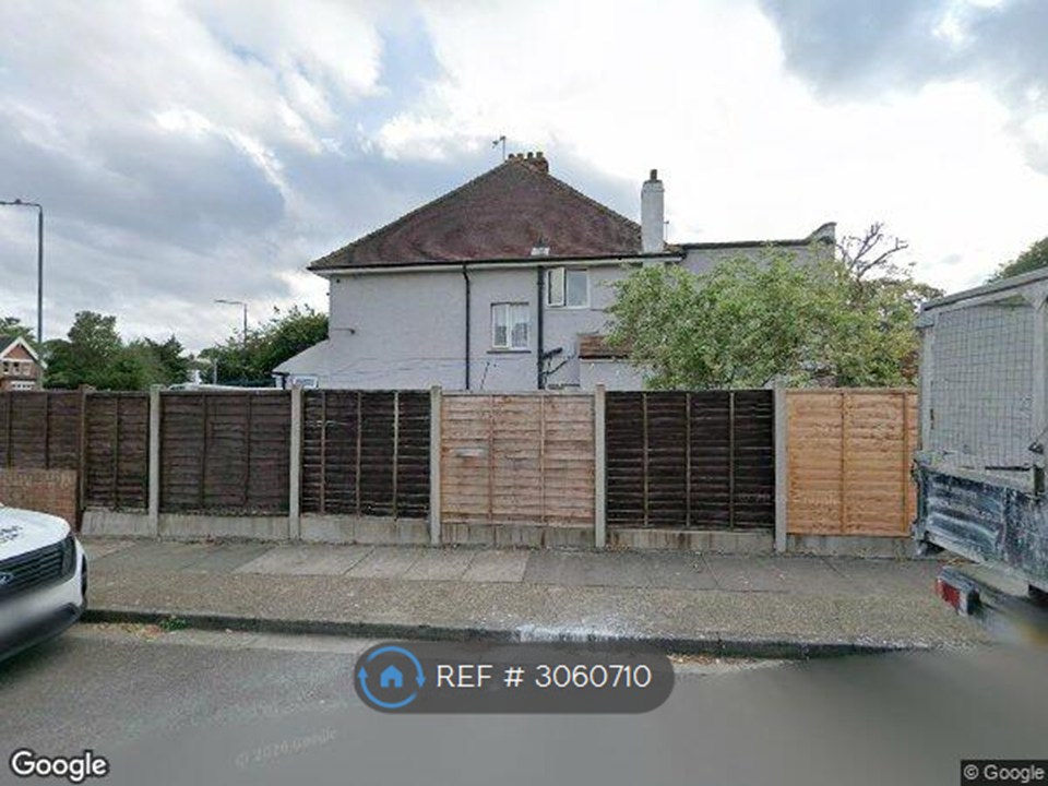 Woolwich Road, London photo 2