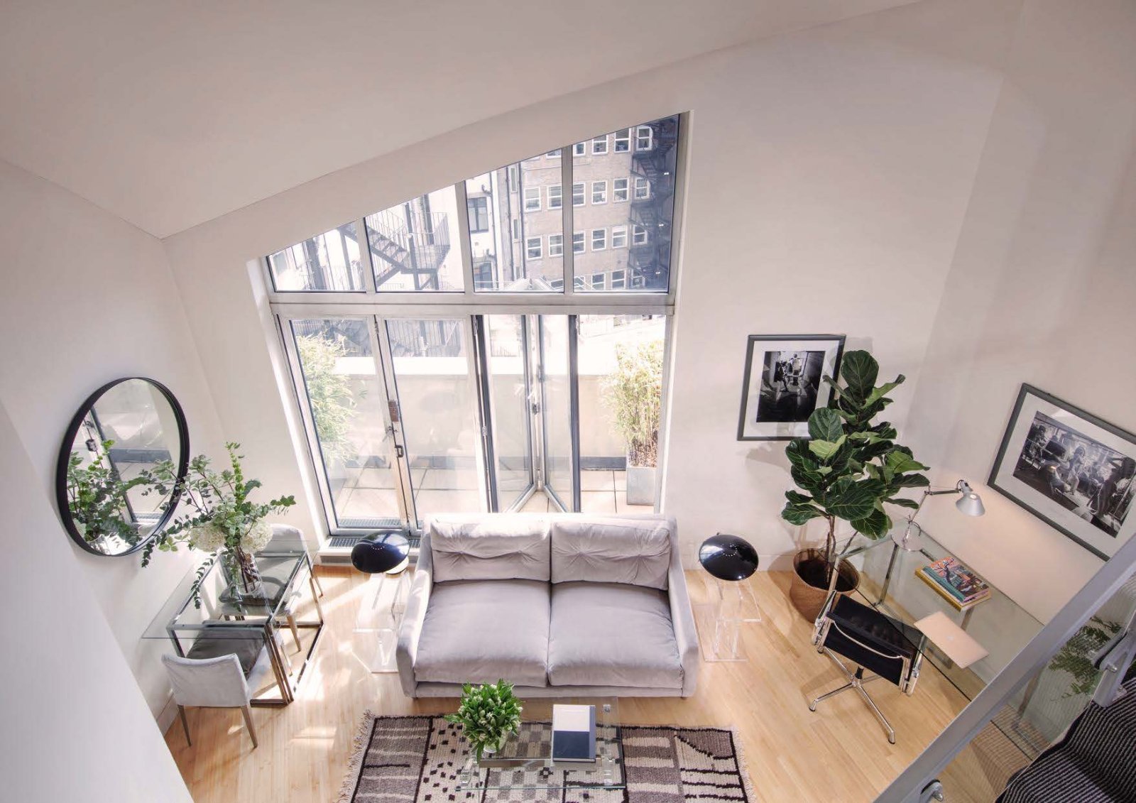 Apartment 11, 5, Maddox Street, London photo 4