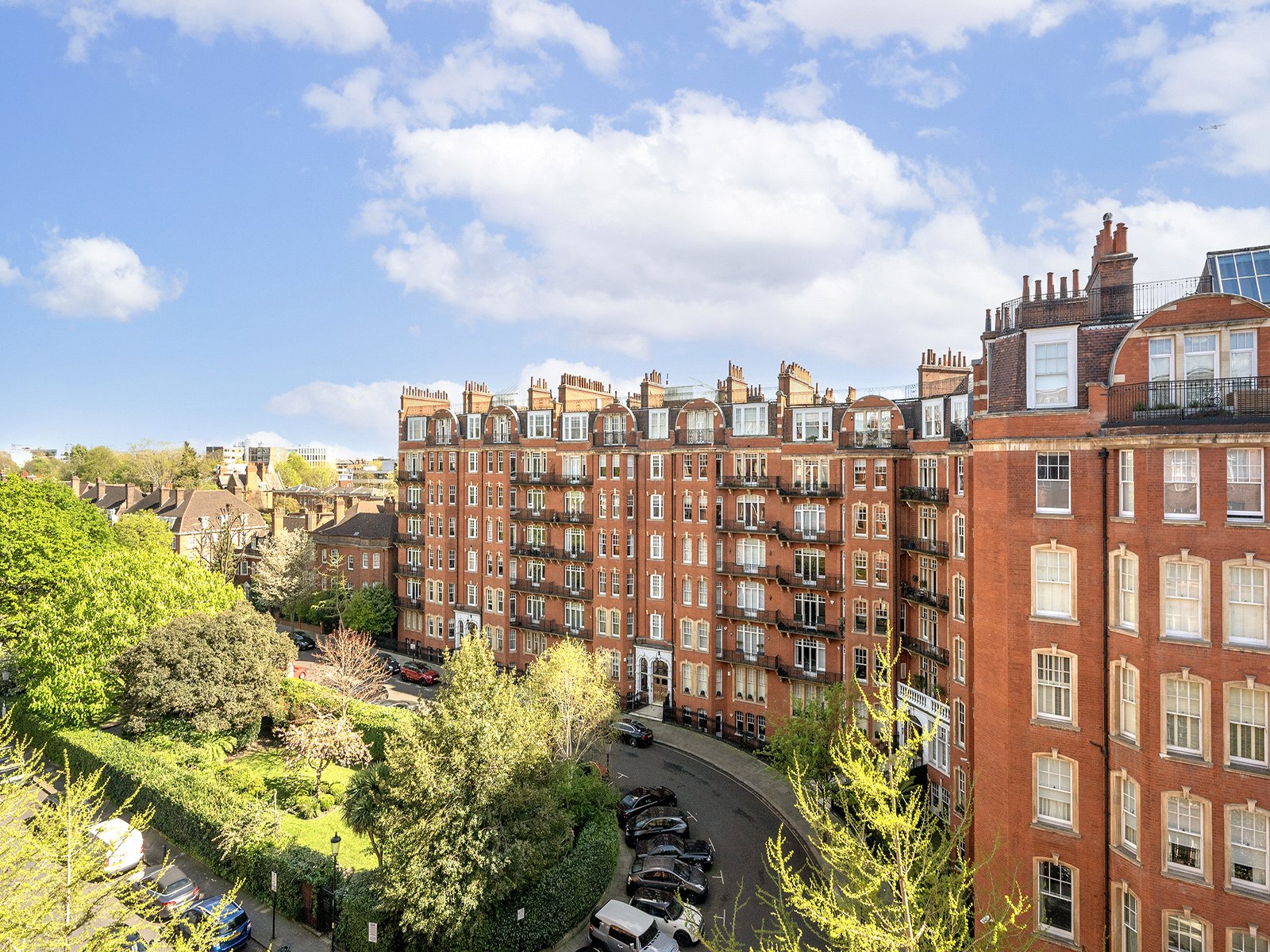 3 bedroom flat for sale 0