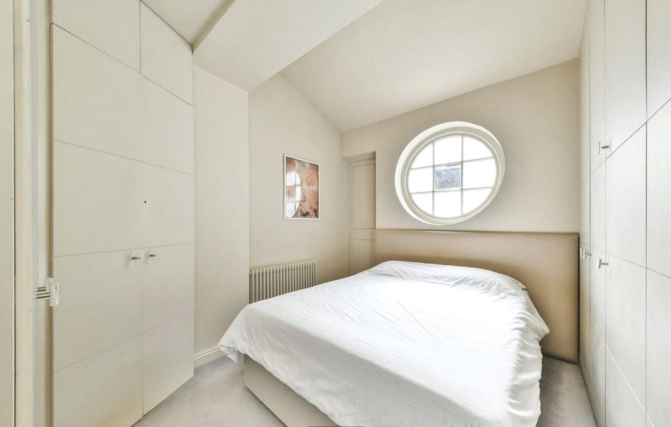 2 bedroom flat for sale 0