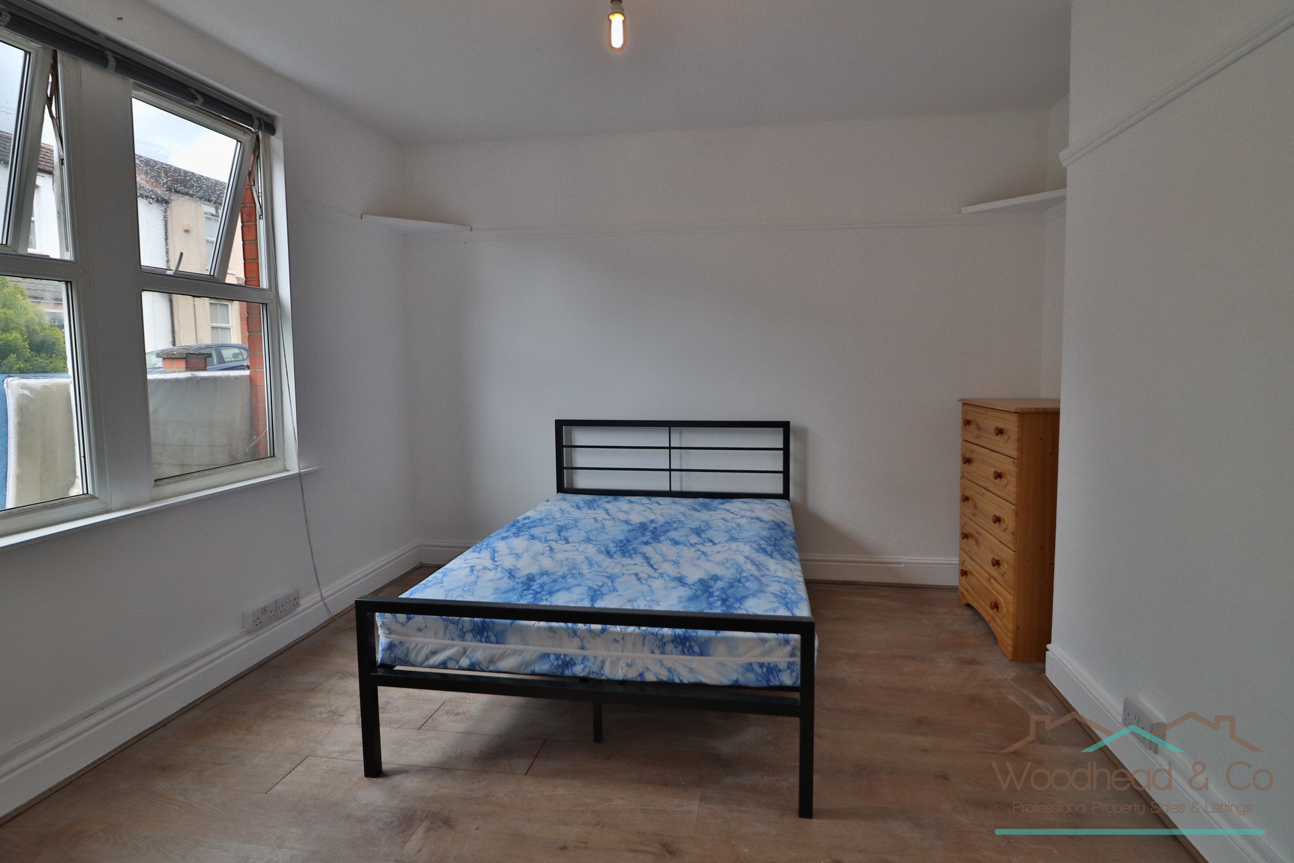 Room 1, Wellingborough photo 4
