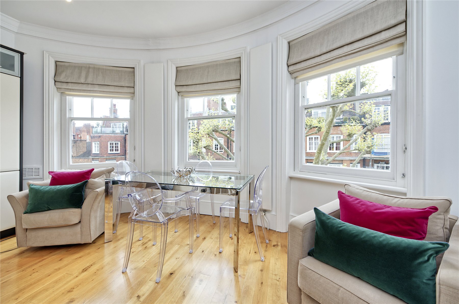2 bedroom flat for sale 0