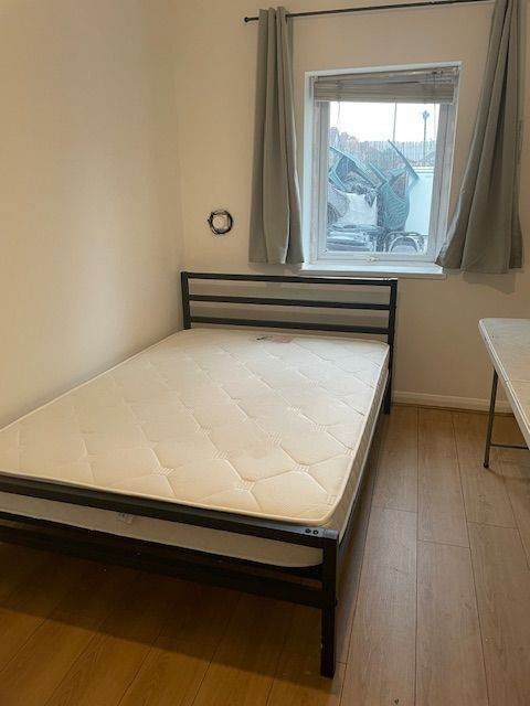 225, Reede Rd, Dagenham photo 4
