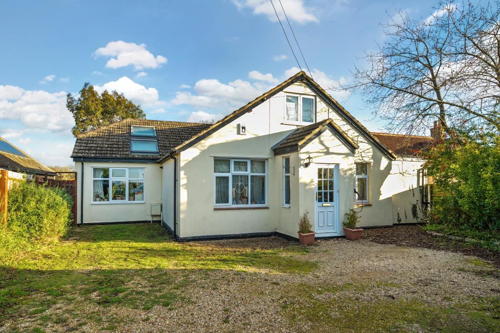 5 bedroom detached house for sale 0