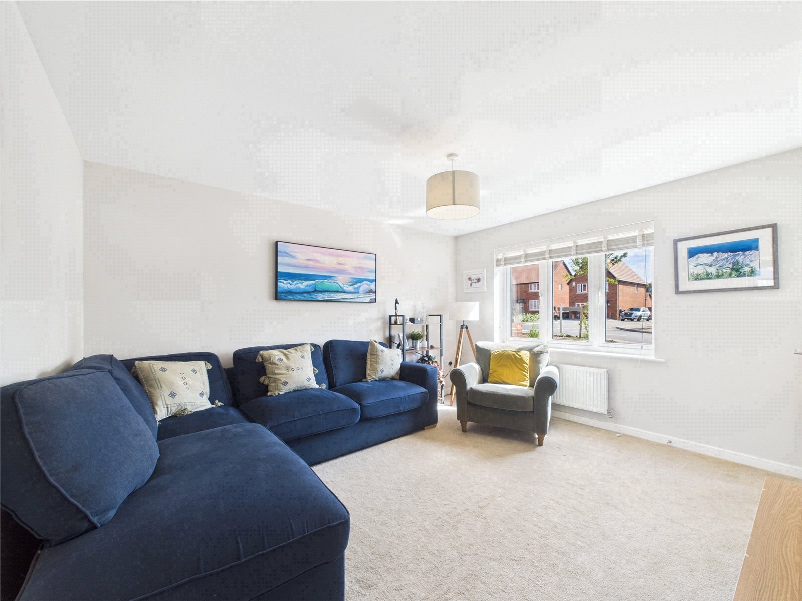 10, Bluebell Crescent, Gloucester photo 4