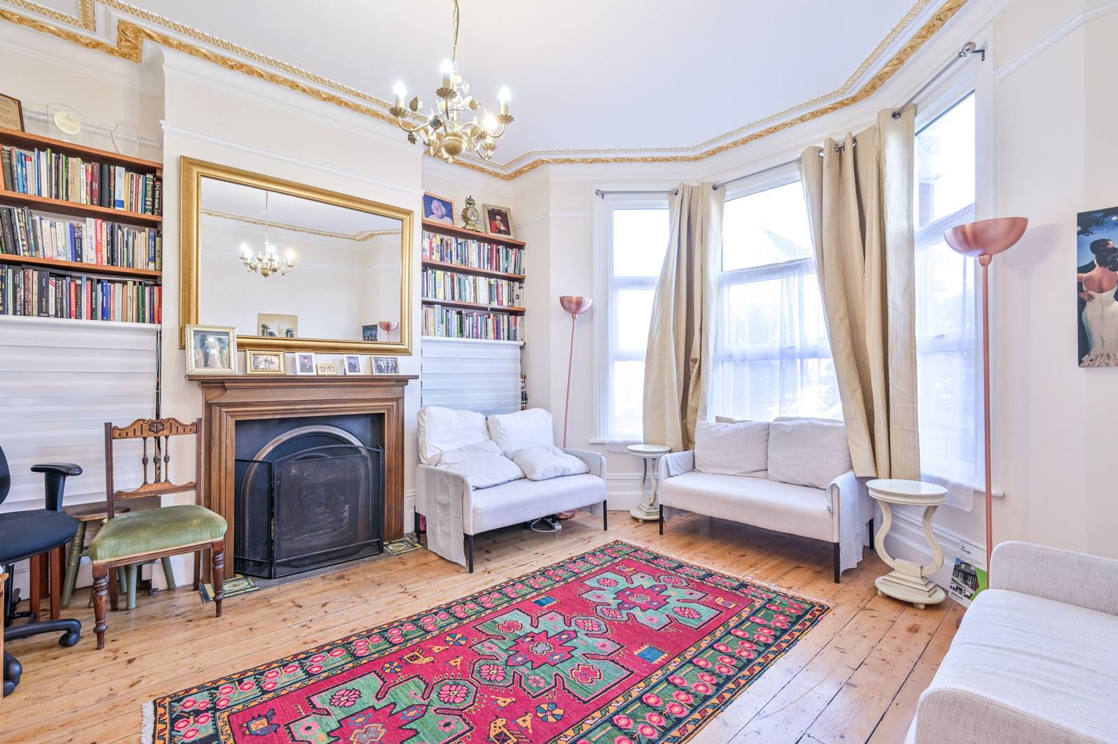 6 bedroom property for sale 0