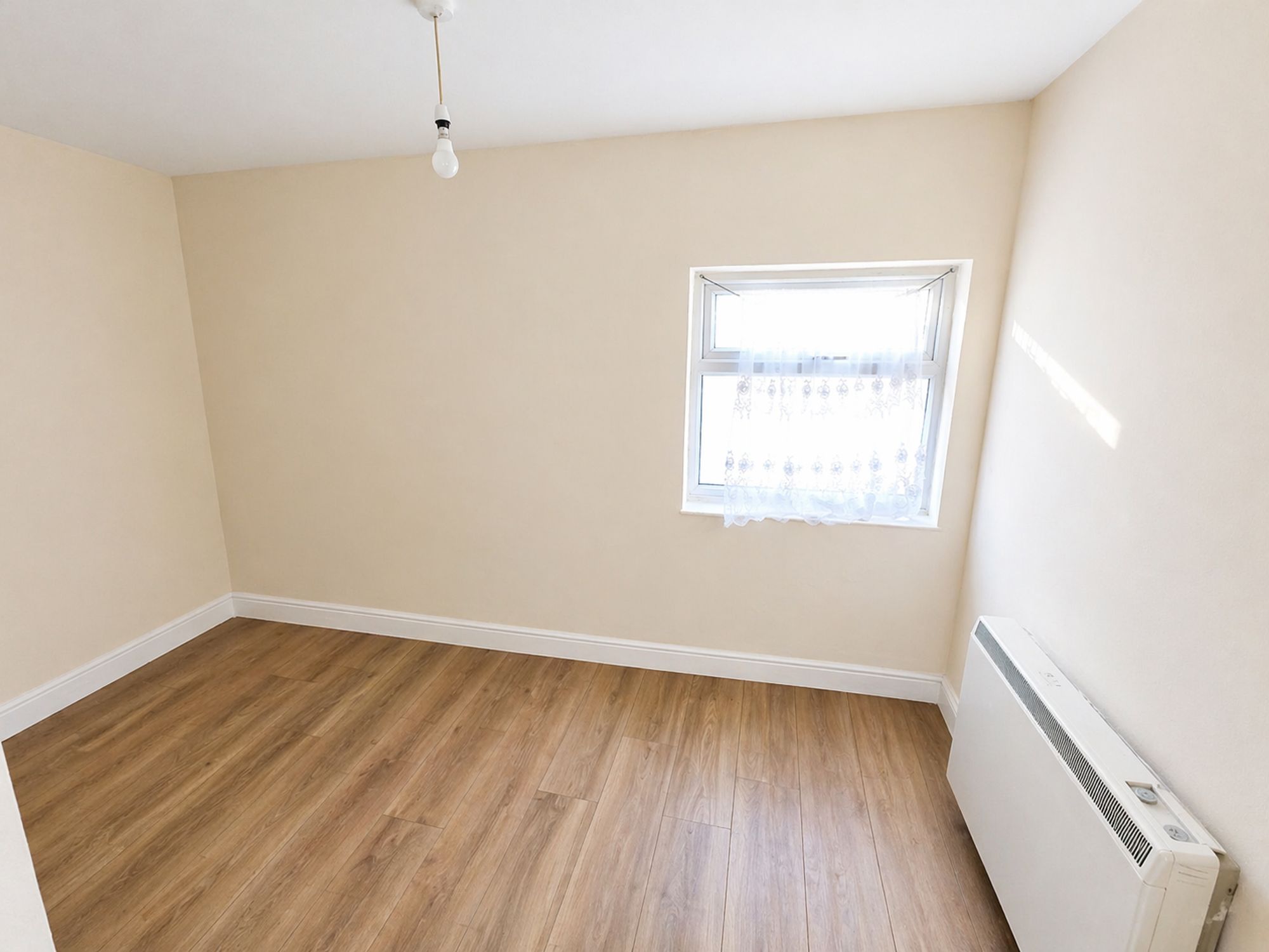 443c High Street North, London photo 5