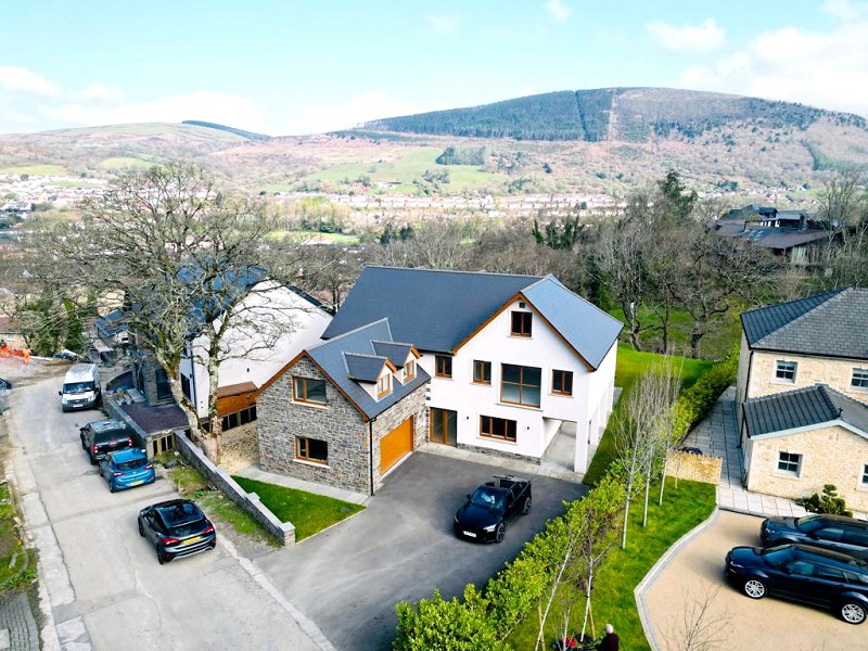 Home photo