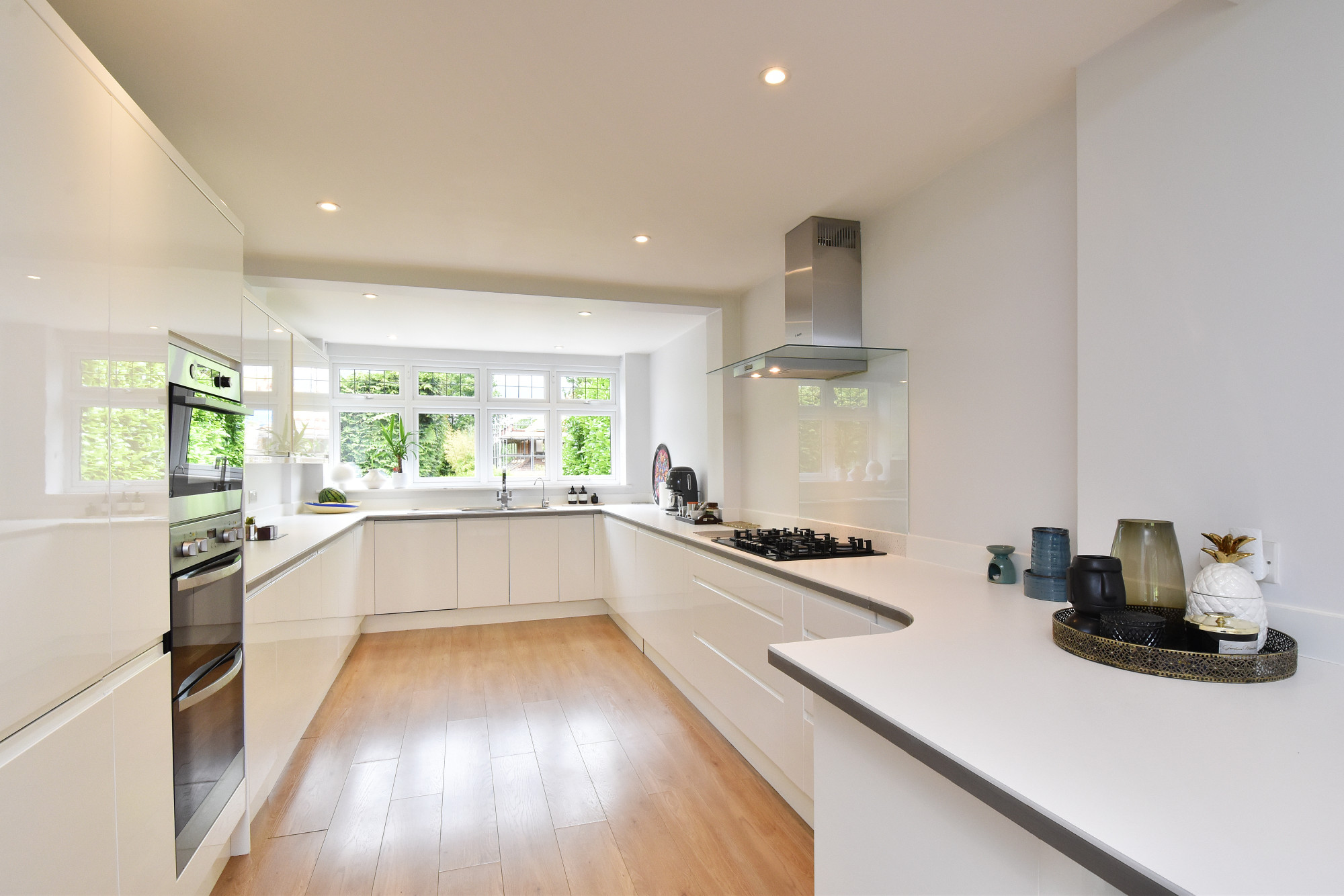 4 bedroom detached house for sale 0