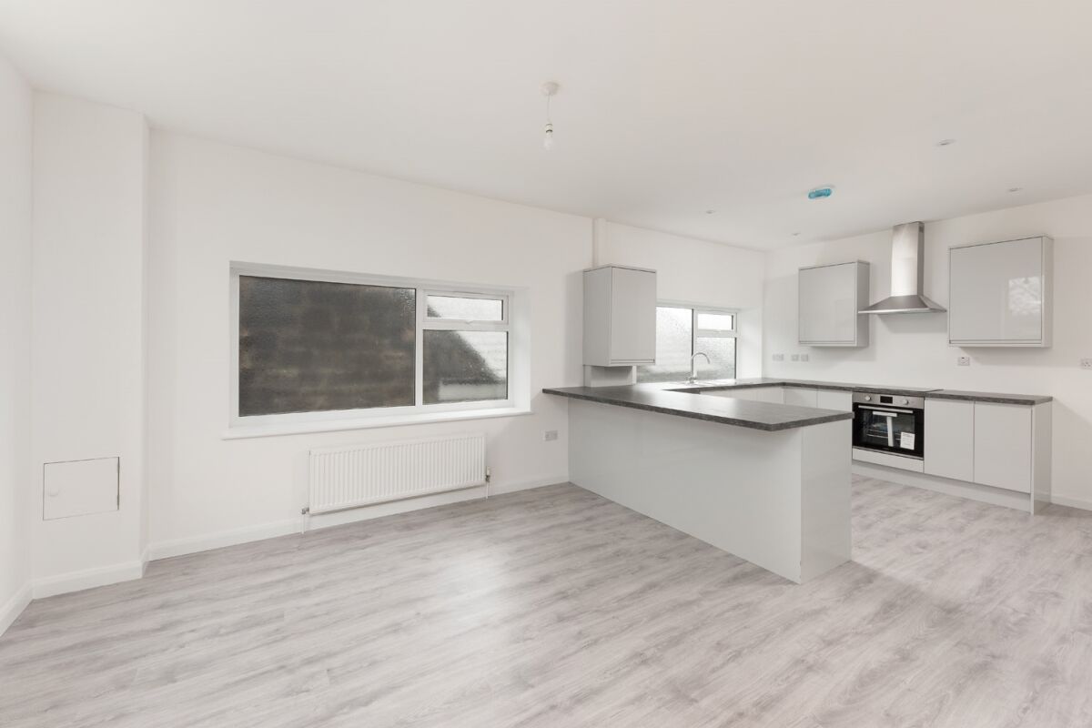 Hexham Road, Throckley, Newcastle Upon Tyne NE15, 3 bedroom flat for