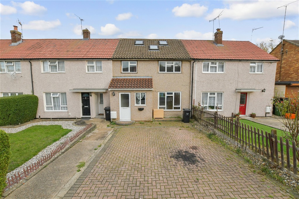 4-bed terraced on Boult Road, Basildon, £350,000
