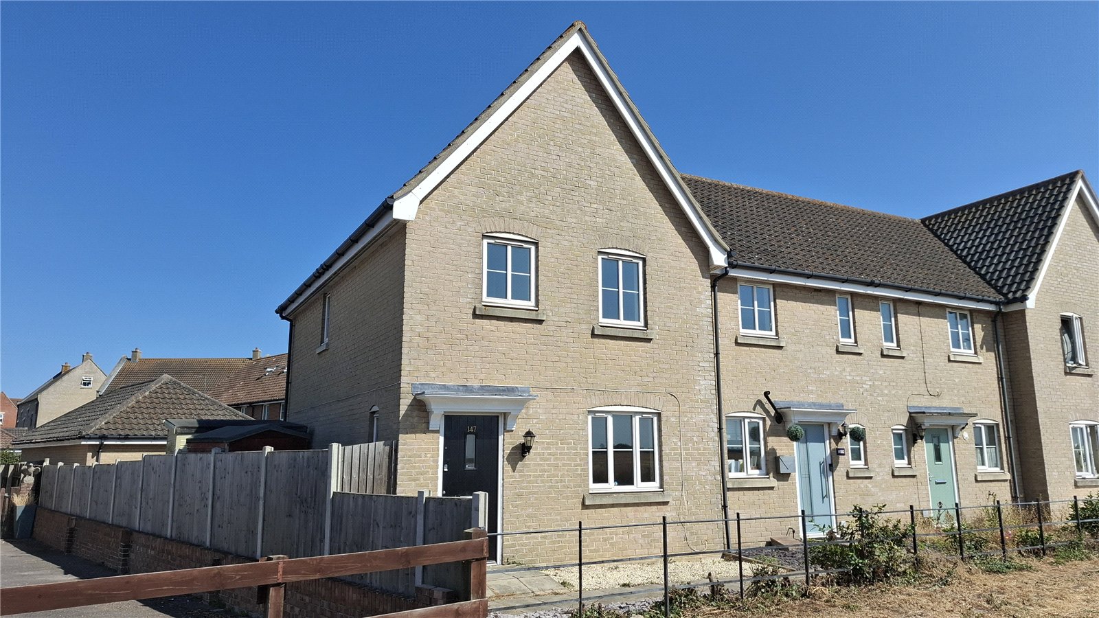 147, Jaywick Lane, Essex photo 2