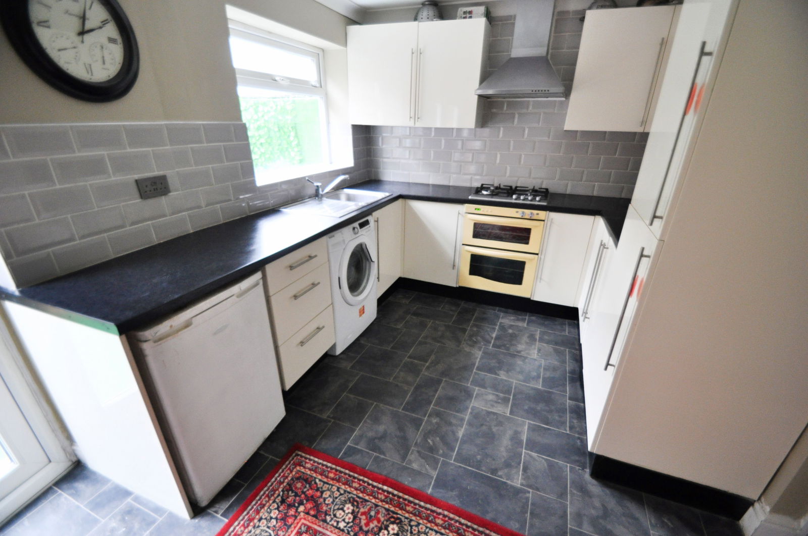 5, Seaview Avenue, Wallasey photo 3