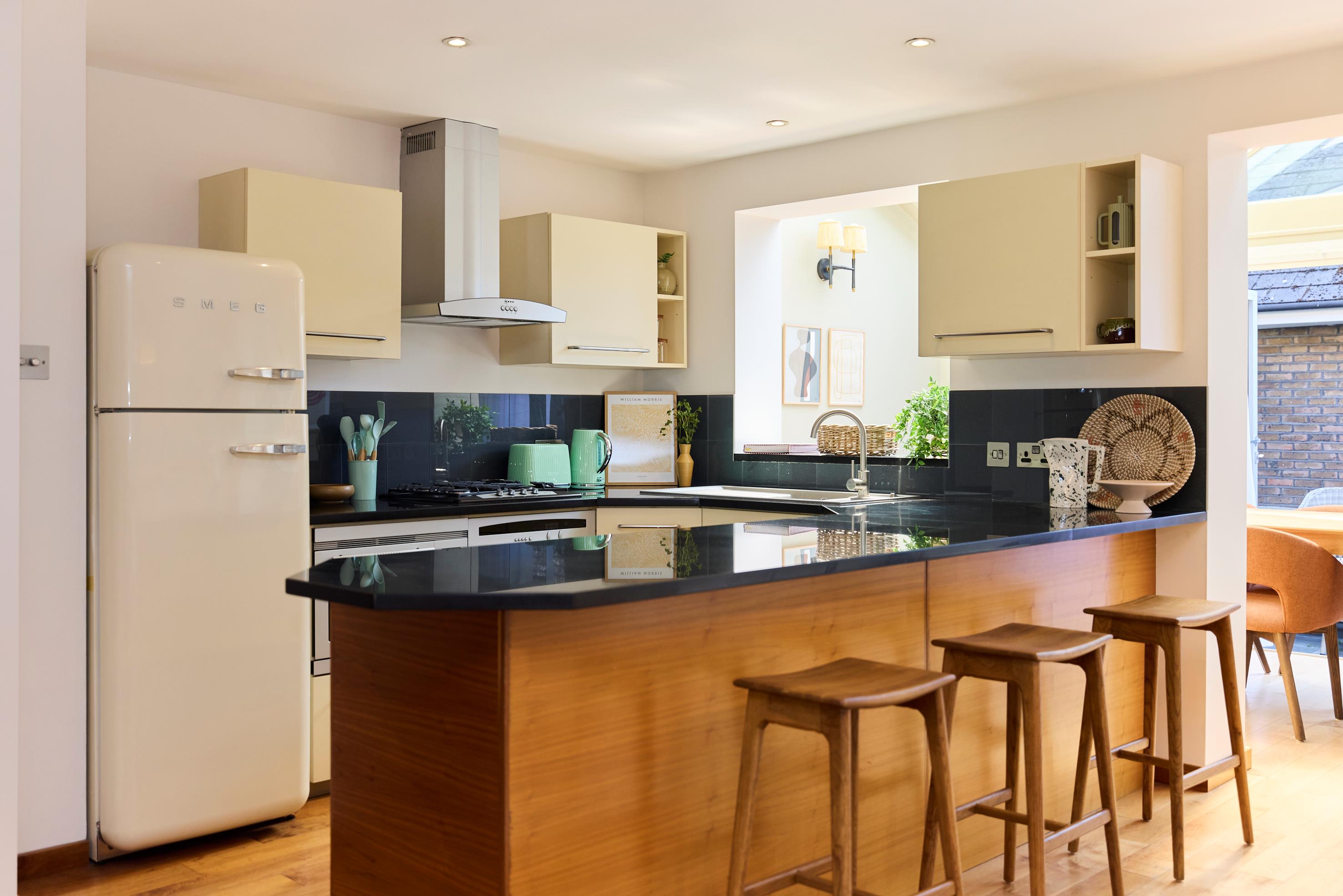 3 bedroom detached house for sale in Lewes