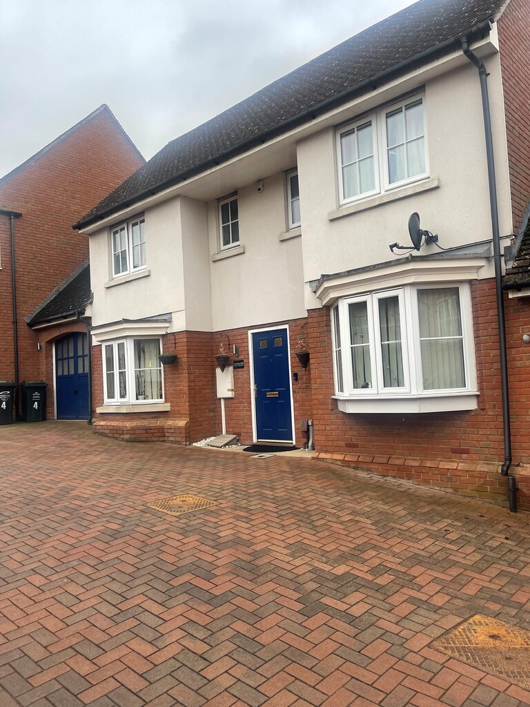 4, Monks Well, Greenhithe photo 5