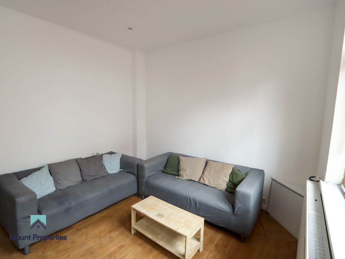 Room 6, 73 Lower Ford Street, Coventry photo 5