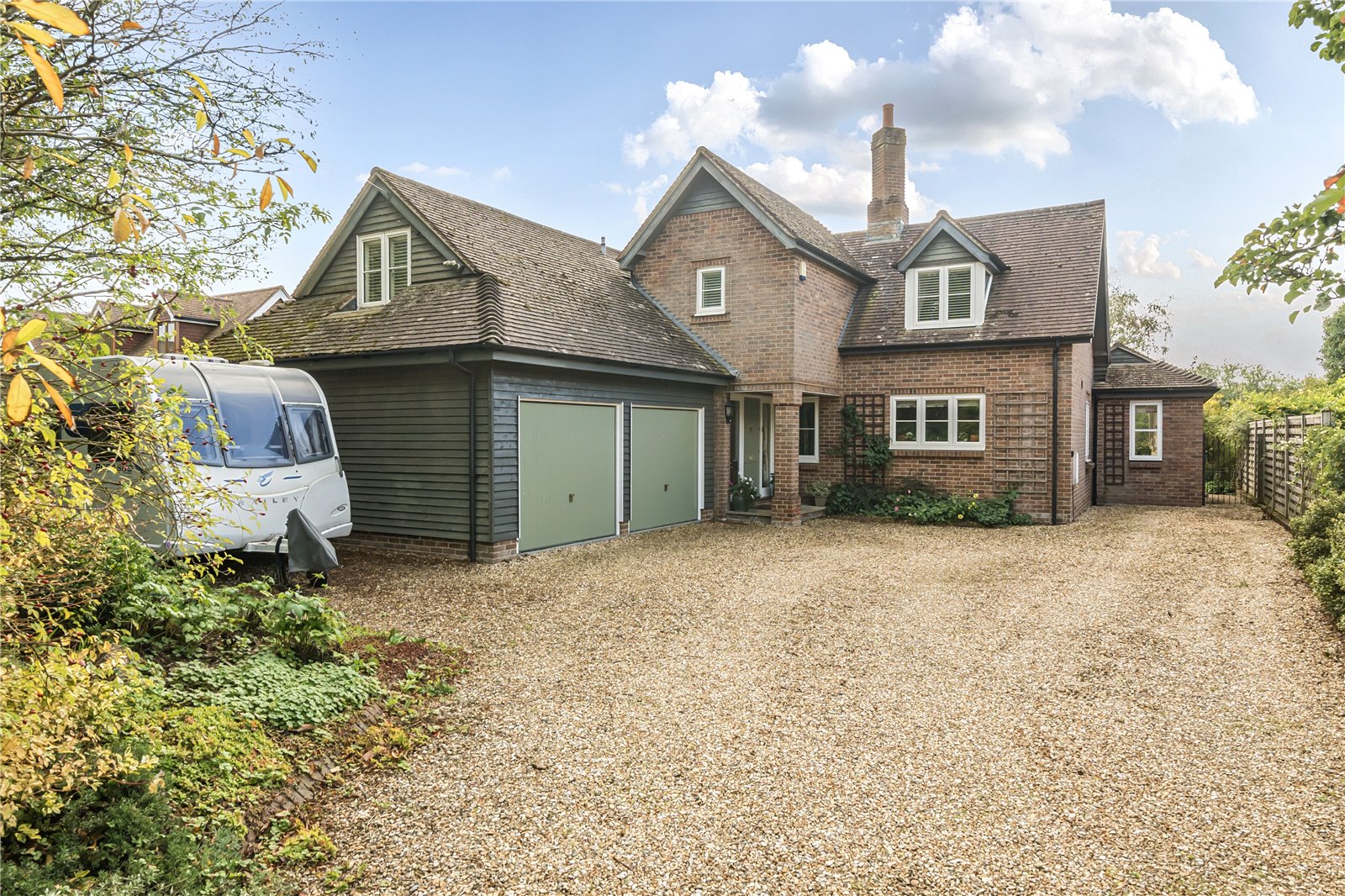 4 bedroom country house for sale 0