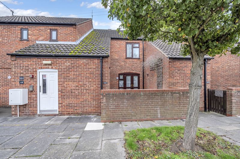 2-bed house on 129, Kings Road, Bury St. Edmunds, £200,000