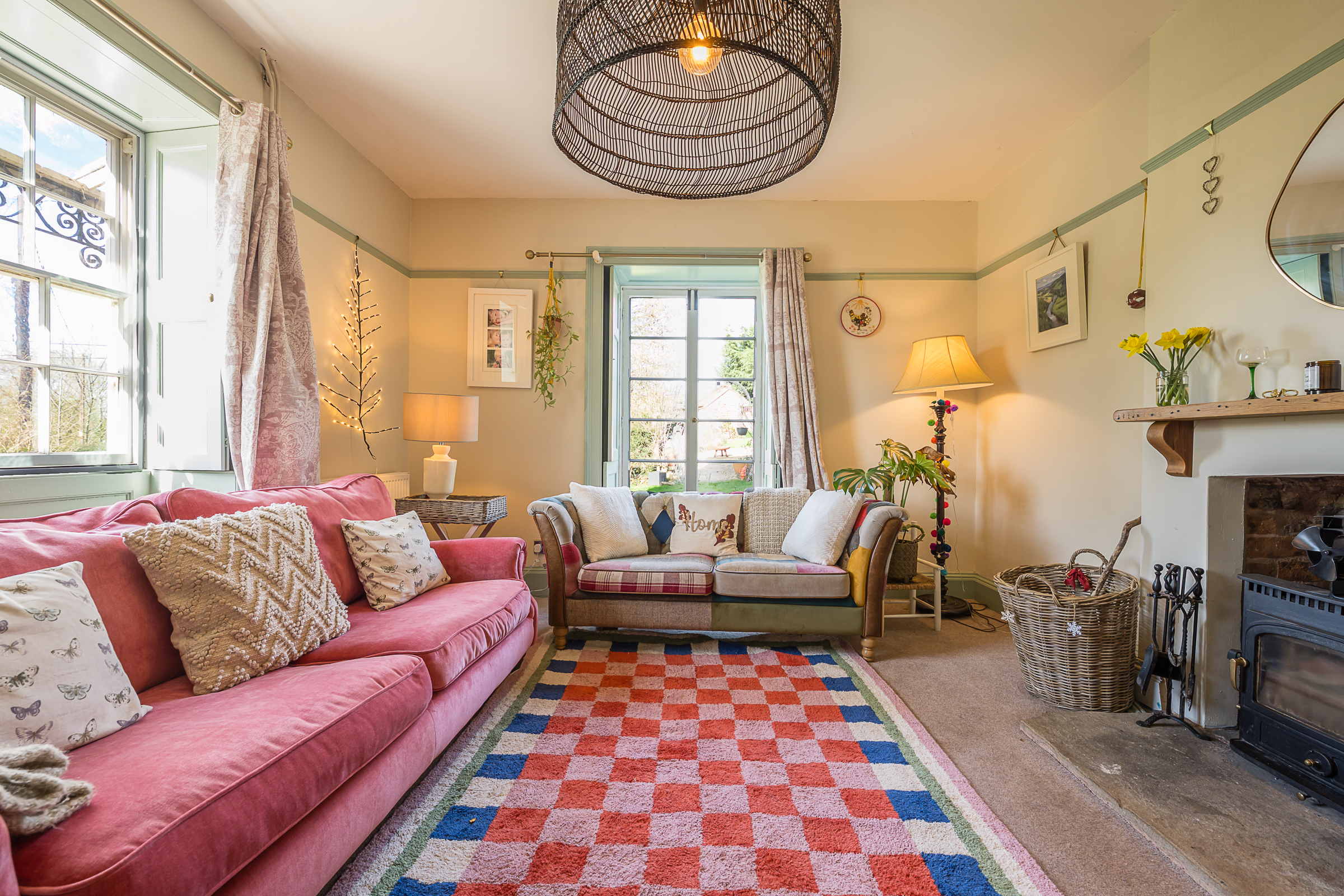 7 bedroom farmhouse for sale 0