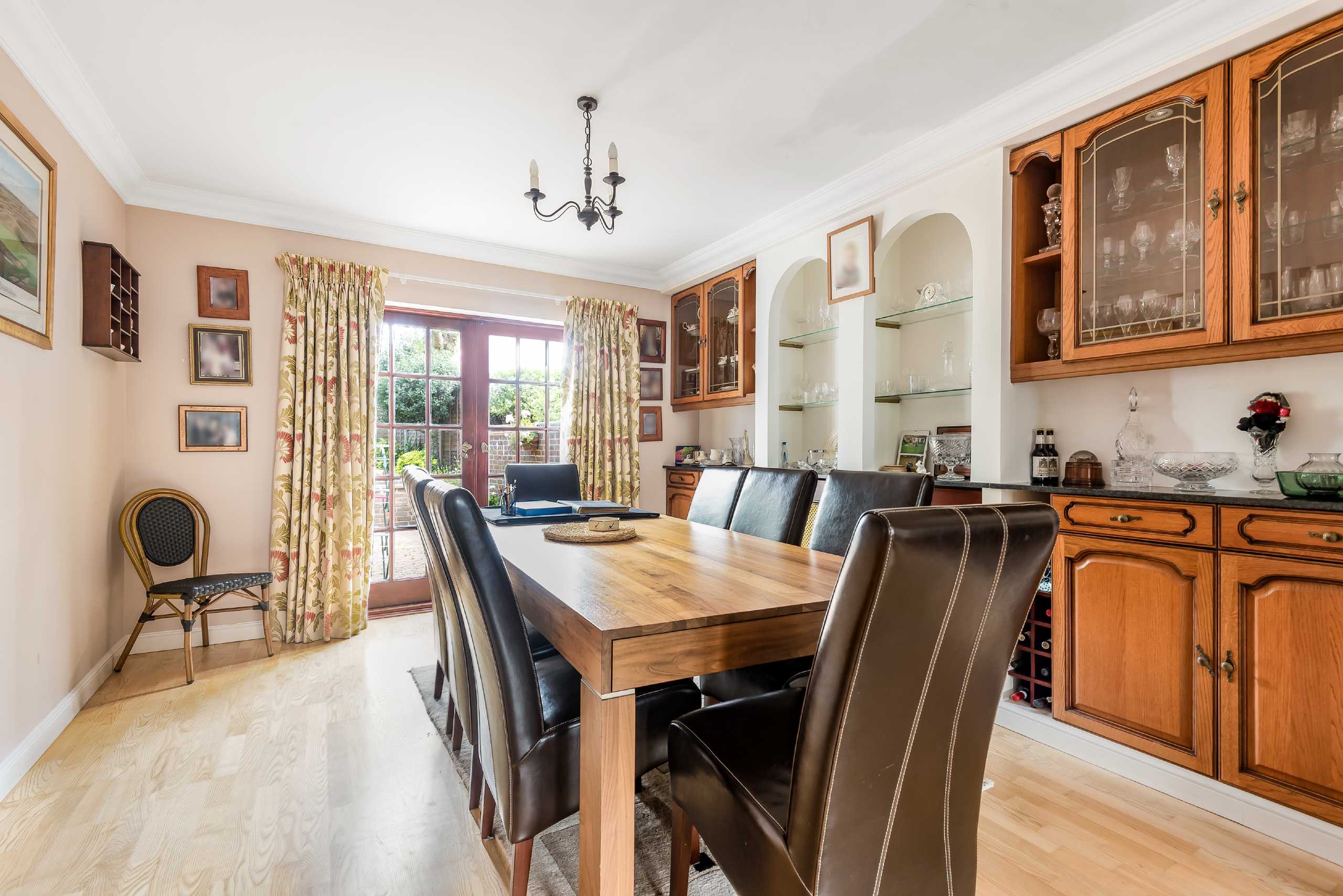 5 bedroom semi-detached house for sale 0